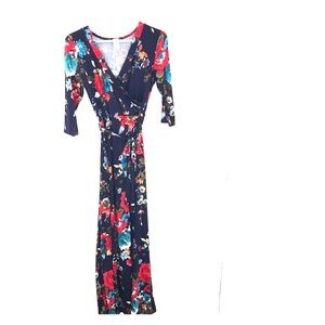 WORN ONCE! Floral Maxi Dress - S